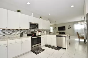 1897 NW Cataluna Cir, Port Saint Lucie, FL 34986 - Photo 23