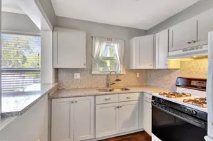 736 Rockland Dr, West Palm Beach, FL 33405 - Photo 21