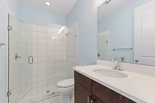 7085 Edison Pl, Palm Beach Gardens, FL 33418 - Photo 13