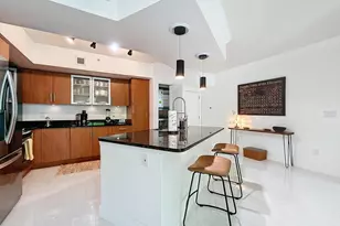 600 S Dixie Hwy, West Palm Beach, FL 33401 - Photo 5