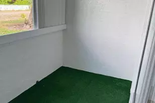 2601 Boundbrook Blvd, Palm Springs, FL 33406 - Photo 15