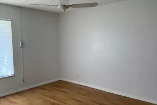 2601 Boundbrook Blvd, Palm Springs, FL 33406 - Photo 7