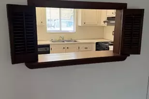 2601 Boundbrook Blvd, Palm Springs, FL 33406 - Photo 3