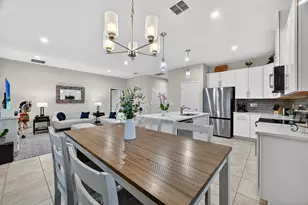 188 SW Pomeroy St, Stuart, FL 34997 - Photo 7