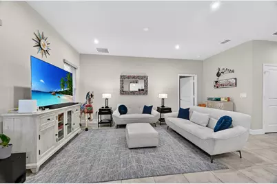 188 SW Pomeroy Street, Stuart, FL 34997 - Photo 9