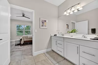 188 SW Pomeroy Street, Stuart, FL 34997 - Photo 13