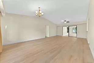 571 SE Anchor Ln, Port Saint Lucie, FL 34983 - Photo 3