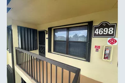 4698 Lucerne Lakes Boulevard E #203, Lake Worth, FL 33467 - Photo 3