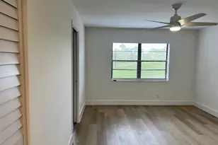 9235 SW 8th St, Boca Raton, FL 33428 - Photo 9