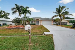 2450 SE Perugia St, Port Saint Lucie, FL 34952 - Photo 3