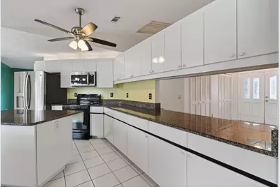 2450 SE Perugia Street, Port Saint Lucie, FL 34952 - Photo 15