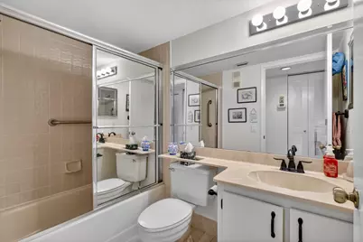 10215 N Circle Lake Drive #101, Boynton Beach, FL 33437 - Photo 29