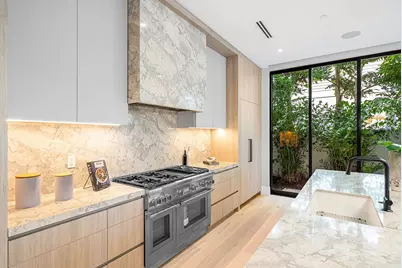 810 Andrews Avenue, Delray Beach, FL 33483 - Photo 9