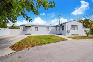 2140 Monroe Terrace, Hollywood, FL 33020 - Photo 1
