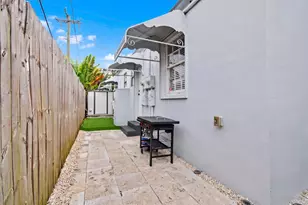 2140 Monroe Terrace, Hollywood, FL 33020 - Photo 11