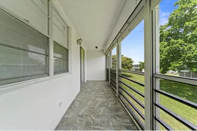 301 Farnham M #301, Deerfield Beach, FL 33442 - Photo 23
