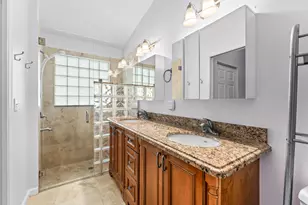 12119 Sunset Point Cir, Wellington, FL 33414 - Photo 15