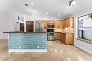 12119 Sunset Point Cir, Wellington, FL 33414 - Photo 11