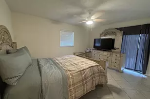 882 SE Walters Terrace, Port Saint Lucie, FL 34983 - Photo 19