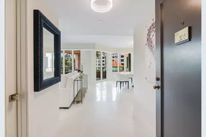 100 SE 5th Avenue #305, Boca Raton, FL 33432 - Photo 9