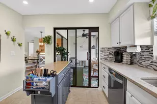 9825 Tabebuia Tree Dr, Boynton Beach, FL 33436 - Photo 15