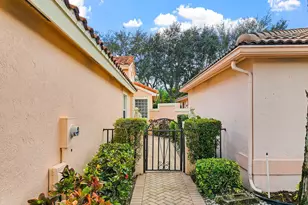 5178 Pelican Cove Dr, Boynton Beach, FL 33437 - Photo 5