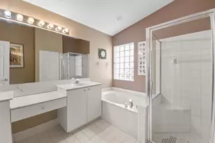 5178 Pelican Cove Dr, Boynton Beach, FL 33437 - Photo 21