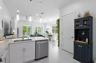 4707 SE Manatee Way, Stuart, FL 34997 - Photo 11