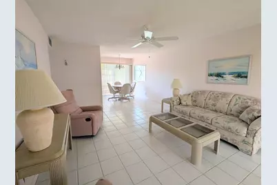 2 Golfs Edge #D, West Palm Beach, FL 33417 - Photo 5