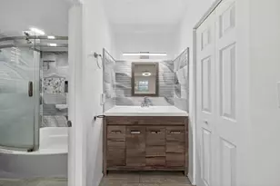 6301 N Falls Cir Dr, Lauderhill, FL 33319 - Photo 27