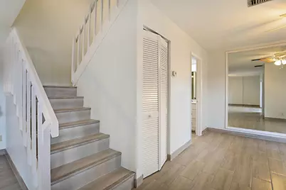 253 Woodland Road, Palm Springs, FL 33461 - Photo 11