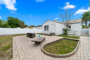 719 Valley Forge Rd, West Palm Beach, FL 33405 - Photo 23