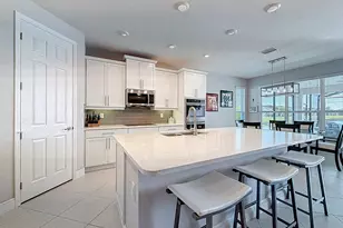 10094 SW Indian Lilac Trail, Port Saint Lucie, FL 34987 - Photo 9