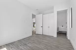 3920 Espan Ct, Palm Springs, FL 33461 - Photo 27