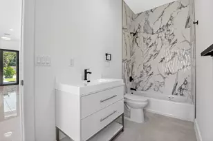 3920 Espan Ct, Palm Springs, FL 33461 - Photo 41