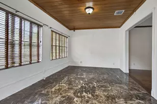 616 Upland Rd, West Palm Beach, FL 33401 - Photo 9