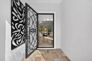 213 Via Palacio, Palm Beach Gardens, FL 33418 - Photo 7