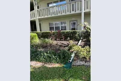 1027 Berkshire B, Deerfield Beach, FL 33442 - Photo 13