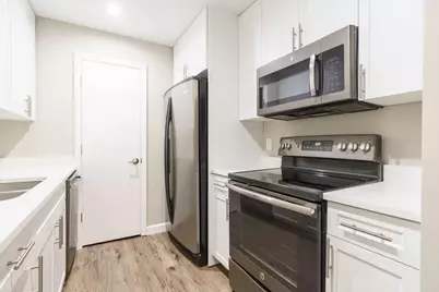 12036 Alternate A1A #B4, Palm Beach Gardens, FL 33410 - Photo 5