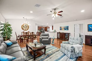 79 Flores Del Norte, Fort Pierce, FL 34951 - Photo 15