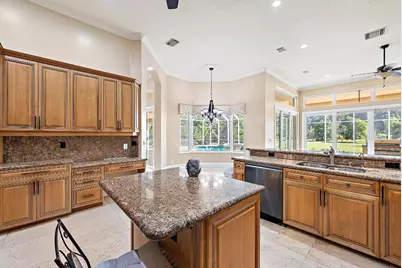 8480 Man O War Road, Palm Beach Gardens, FL 33418 - Photo 13