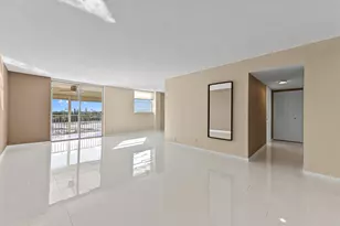 5700 NW 2nd Ave, Boca Raton, FL 33487 - Photo 5