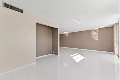 5700 NW 2nd Avenue #503, Boca Raton, FL 33487 - Photo 9