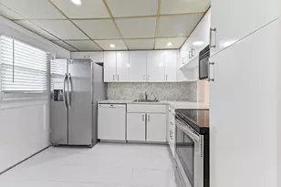 5700 NW 2nd Ave, Boca Raton, FL 33487 - Photo 11