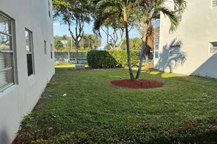 355 Normandy H, Delray Beach, FL 33484 - Photo 1