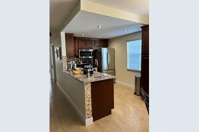 355 Normandy H, Delray Beach, FL 33484 - Photo 5