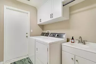 2260 NW Windemere Dr, Jensen Beach, FL 34957 - Photo 43