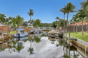 1890 SW 59th Ave SW, Plantation, FL 33317 - Photo 3