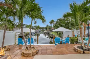 1890 SW 59th Ave SW, Plantation, FL 33317 - Photo 11