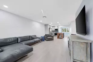 830 SE 22nd Ave, Pompano Beach, FL 33062 - Photo 37